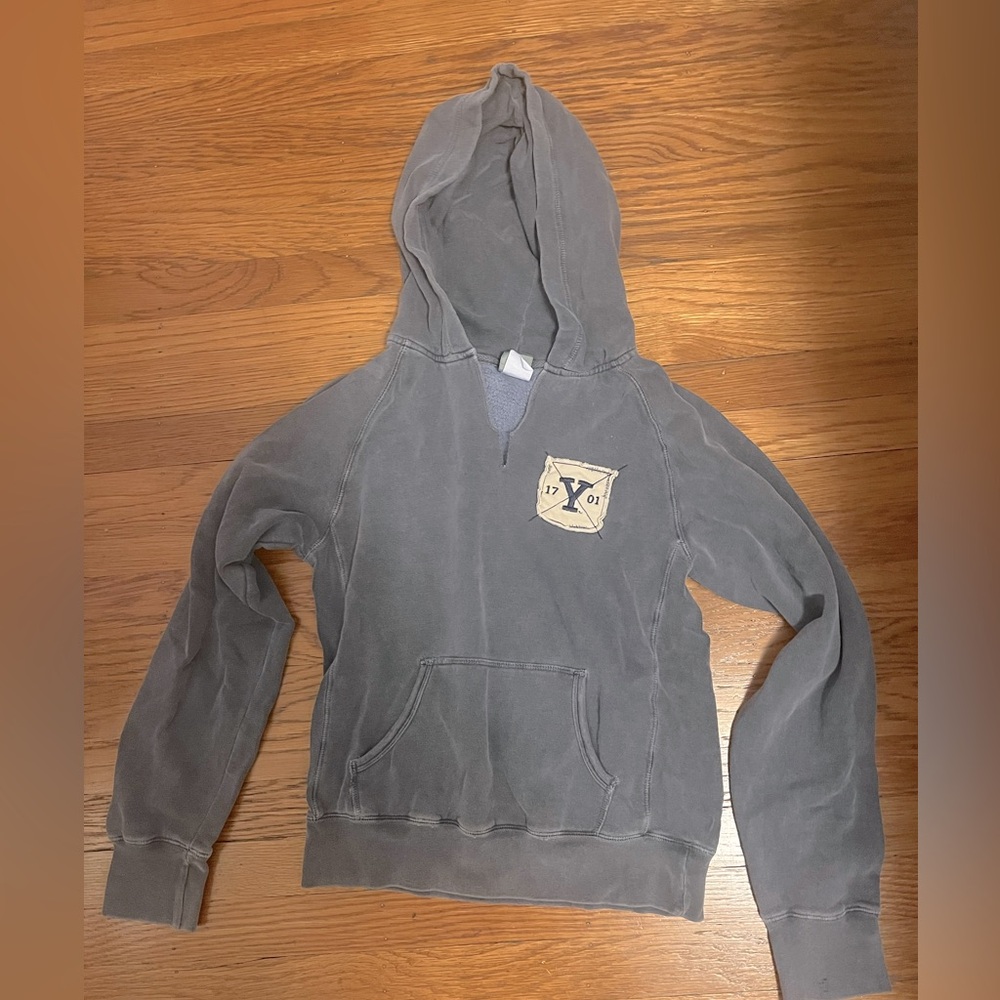 Vintage Yale Sweatshirt Size S